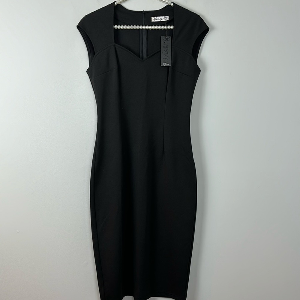 NWT Vfemage Black SIZE M